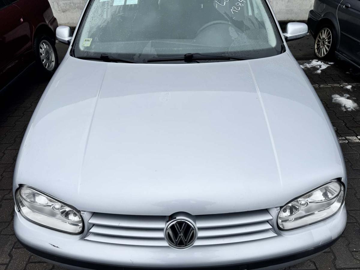 VW Golf 4 original Motorhaube LA7W Reflexsilber Bj.2001